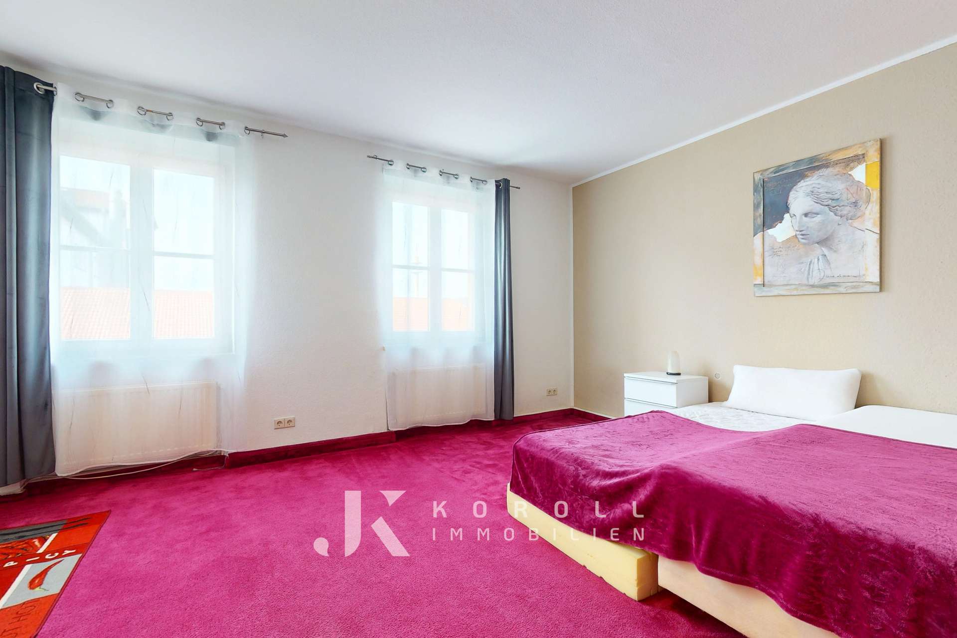 sehr großes Schlafzimmer