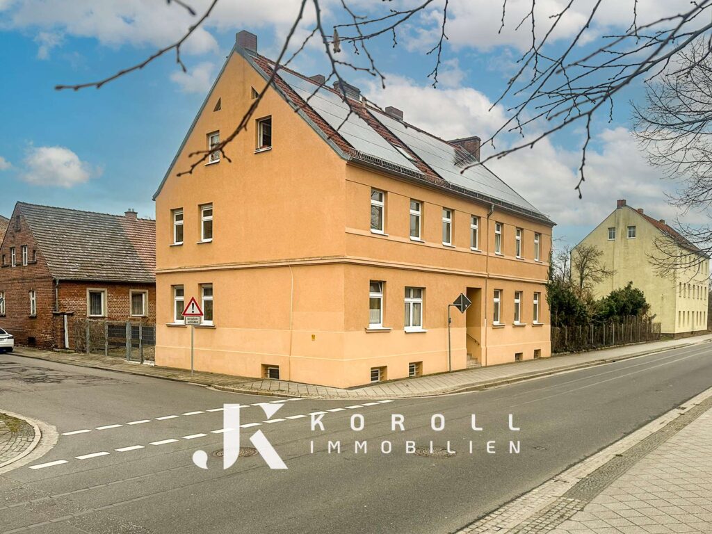 Solide Kapitalanlage mit Photovoltaik-Bonus – Mehrfamilienhaus in Forst