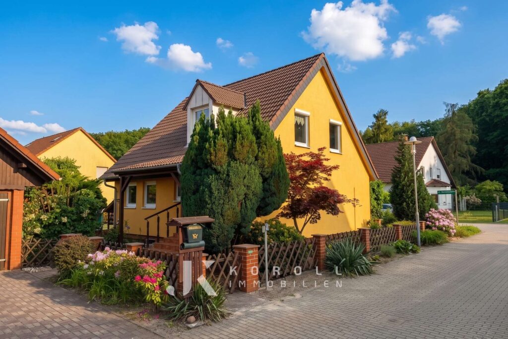 Ruhiges Wohnen im Lausitzer Seenland: Freistehendes Haus mit Sauna, Garten und Doppelgarage