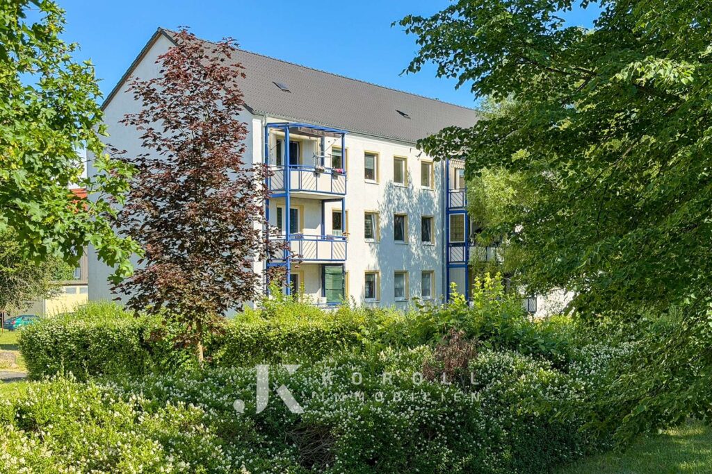 Aufgeteilte Bestandsanlage in wirtschaftlich starkem Umfeld mit exzellenter Nahversorgung.