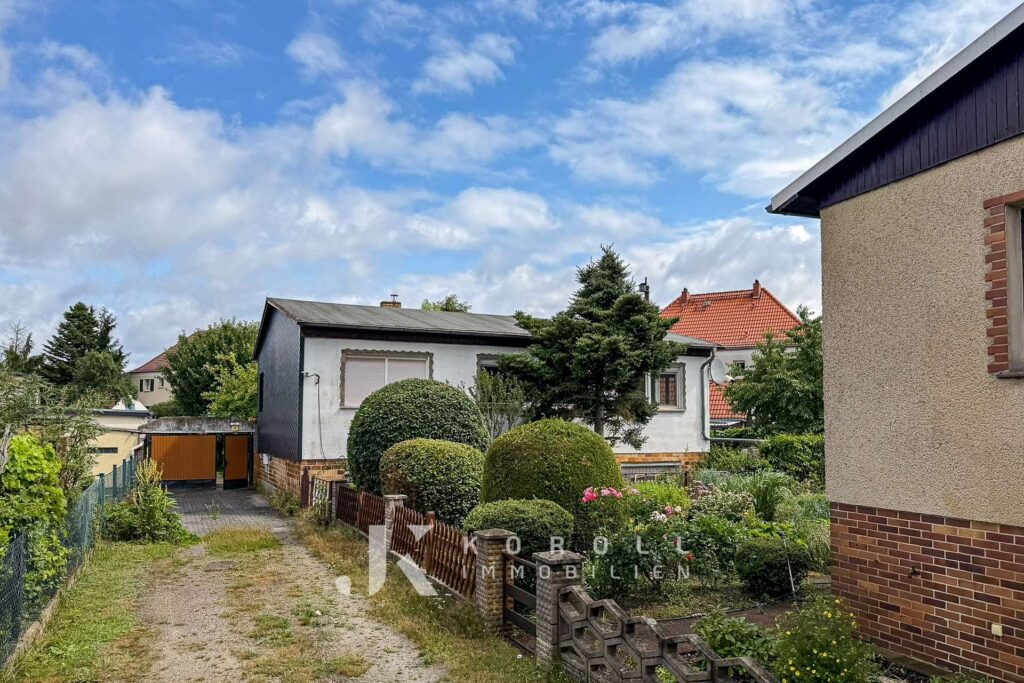 Ein Zuhause nach eigenen Vorstellungen: Massiver Bungalow mit viel Potenzial in Senftenberg